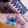 Disney-Sneaker mit Stitch-Motiv und Gummisohle
