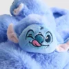Disneys flauschige Hausschuhe mit zwei Riemen und Stitch-Motiv Disneys flauschige Hausschuhe mit zwei Riemen und Stitch-Motiv