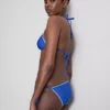 Dreieck-Bikini-Oberteil mit Ziernähten Dreieck-Bikini-Oberteil mit Ziernähten