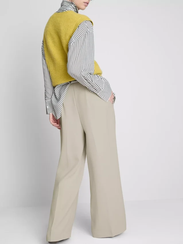 Elegante Hose mit weitem Bein Elegante Hose mit weitem Bein