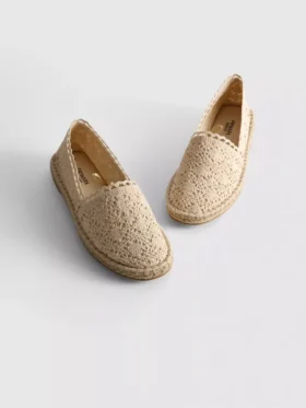 Espadrilles mit Schnürung