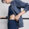 Essential Kapuzenpullover mit durchgehendem Reißverschluss Essential Kapuzenpullover mit durchgehendem Reißverschluss