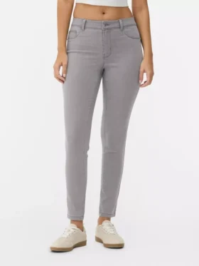 Essential Skinny-Jeans mit mittlerer Leibhöhe | Regular