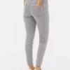 Essential Skinny-Jeans mit mittlerer Leibhöhe | Regular Essential Skinny-Jeans mit mittlerer Leibhöhe | Regular