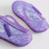 Flache Schuhe aus Gummi