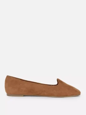 Flache Schuhe aus Kunstwildleder