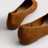 Flache Schuhe aus Wildleder