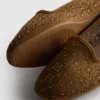 Flache Schuhe mit Ausschnitten