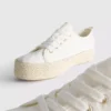 Flache Sneaker aus Canvas und Jute