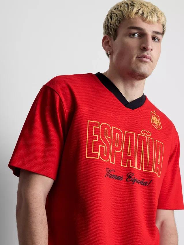 Fußball-Hemd mit Spanien-Motiv Fußball-Hemd mit Spanien-Motiv