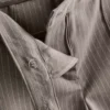 Gebürstete Nadelstreifen-Hose mit weitem Bein Gebürstete Nadelstreifen-Hose mit weitem Bein
