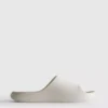 Geformte Pool-Slides