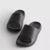 Geformte Pool-Slides