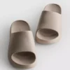 Geformte Pool-Slides