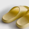 Geformte Pool-Slides
