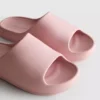 Geformte Pool-Slides