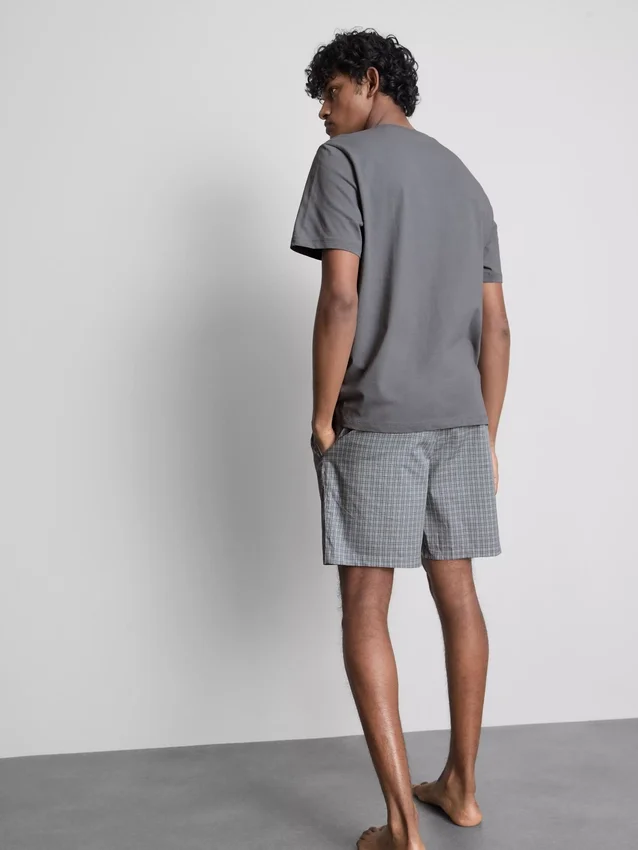 Gekarierte kurze Schlafanzug-Shorts Gekarierte kurze Schlafanzug-Shorts