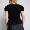 Gerafftes Kurzarm-Oberteil mit Shorts Gerafftes Kurzarm-Oberteil mit Shorts