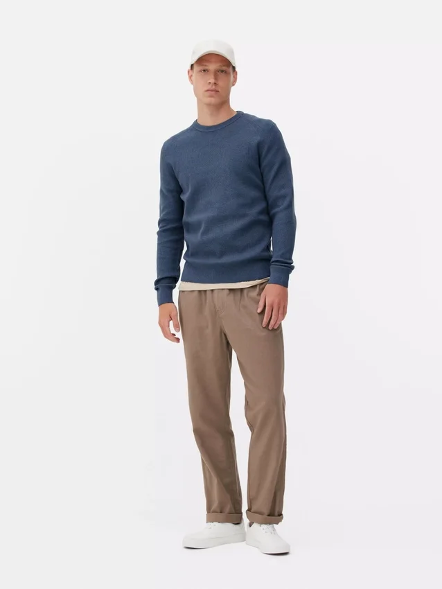 Gerippter Pullover mit Rundhalsausschnitt Gerippter Pullover mit Rundhalsausschnitt