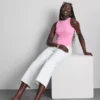 Geripptes Tanktop mit integriertem BH Geripptes Tanktop mit integriertem BH