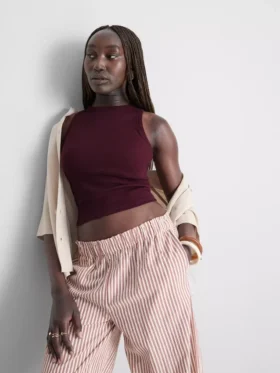 Geripptes Tanktop mit integriertem BH
