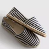 Gestreifte Espadrilles zum Hineinschlüpfen