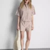 Gestreifte Oxford-Shorts mit hoher Taille