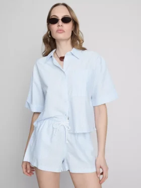 Gestreifte Oxford-Shorts mit hoher Taille