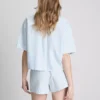 Gestreifte Oxford-Shorts mit hoher Taille Gestreifte Oxford-Shorts mit hoher Taille