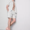 Gestreifte Schlafanzug-Shorts Gestreifte Schlafanzug-Shorts