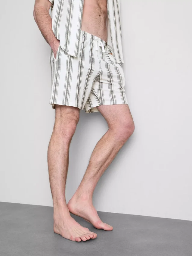 Gestreifte Schlafanzug-Shorts Gestreifte Schlafanzug-Shorts