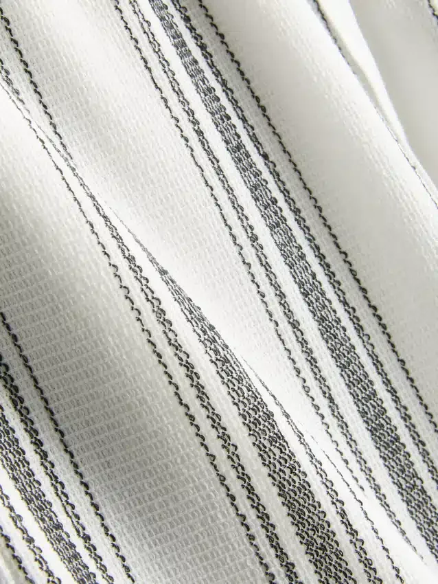 Gestreifte Schlafanzug-Shorts Gestreifte Schlafanzug-Shorts