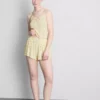 Gestreifte Schlafanzugshorts mit Blumenmuster Gestreifte Schlafanzugshorts mit Blumenmuster