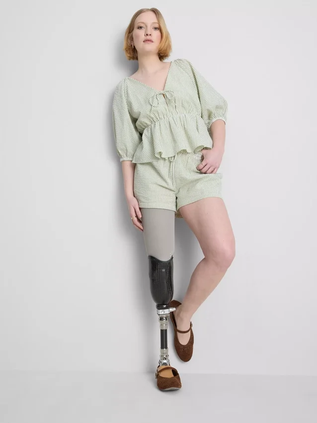 Gestreifte Seersucker-Shorts aus Baumwolle Gestreifte Seersucker-Shorts aus Baumwolle