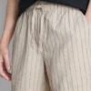 Gestreifte Shorts aus Leinenmischung Gestreifte Shorts aus Leinenmischung