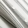 Gestreiftes Hemd für den Schlafanzug