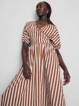 Gestreiftes Midaxi-Smockkleid aus Baumwolle