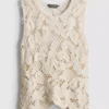 Gestricktes, asymmetrisches Häkel-Tanktop