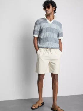 Gestricktes Polohemd mit strukturierten Streifen