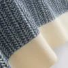Gestricktes Polohemd mit strukturierten Streifen Gestricktes Polohemd mit strukturierten Streifen
