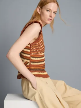 Gestricktes Tanktop mit geschwungenem Stich