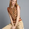 Gestricktes Tanktop mit geschwungenem Stich