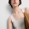 Gestricktes Tanktop mit quadratischem Ausschnitt
