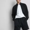 Gewaschene Shorts mit Gummizug Gewaschene Shorts mit Gummizug