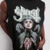 „Ghost“-T-Shirt mit kurzen Shorts