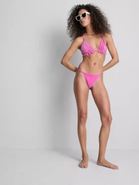 Glitzerndes Triangel-Bikini-Oberteil mit Rüschen