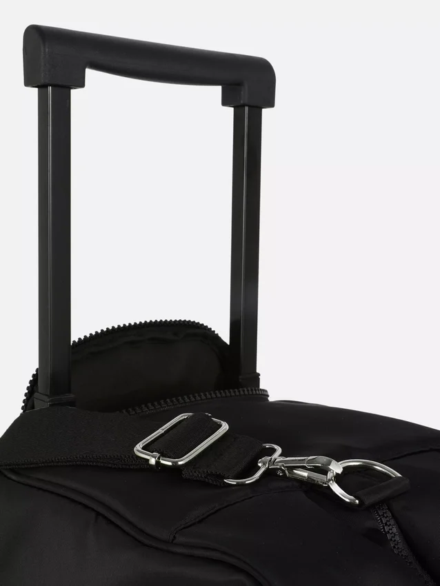 Handgepäcktasche mit Rollen Handgepäcktasche mit Rollen