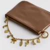 Handtasche mit Anhänger-Detail