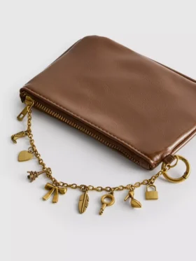 Handtasche mit Anhänger-Detail