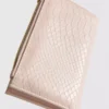 Handtasche mit Krokodil-Optik